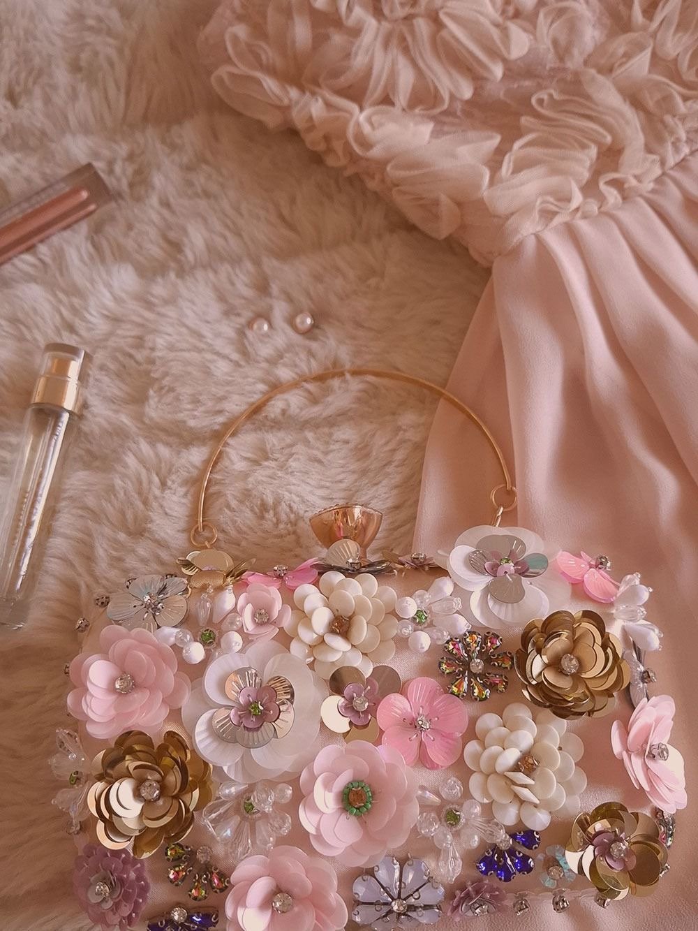 3D Floral Clutch Detail